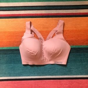 Victoria’s Secret Angel Max Sports Bra 32DD